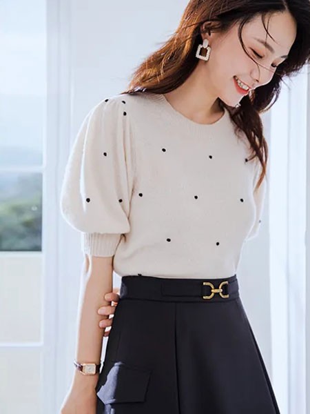 卡汶2022春夏季白色背带雪纺衫