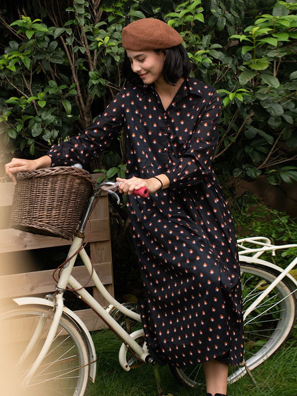 犁人坊女装2021秋冬季黑色波点连衣裙