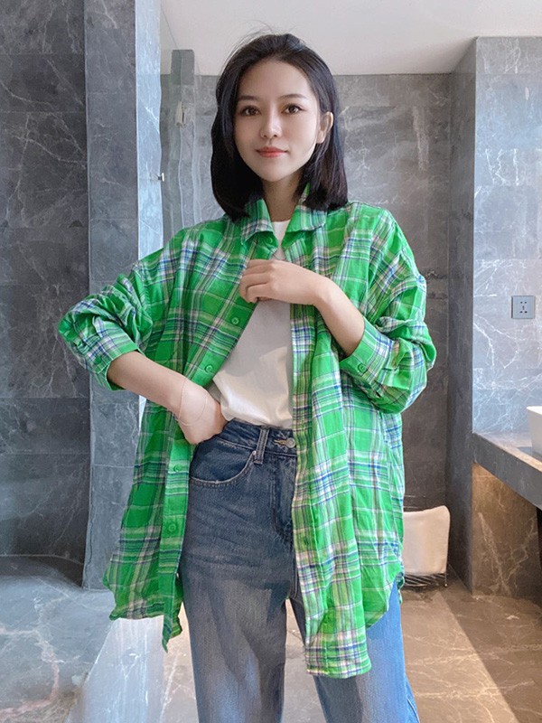 简诣2022春夏季绿色格子衬衫