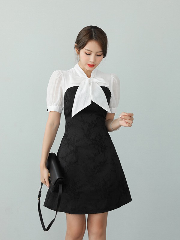 艾诺绮2022春夏季黑色蝴蝶结连衣裙