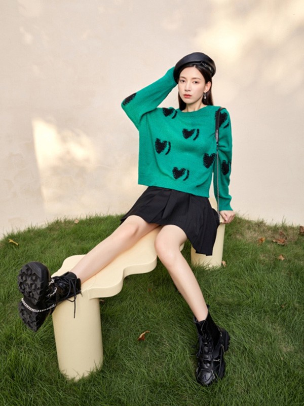 千黛百合女装2022春夏季绿色印花T恤