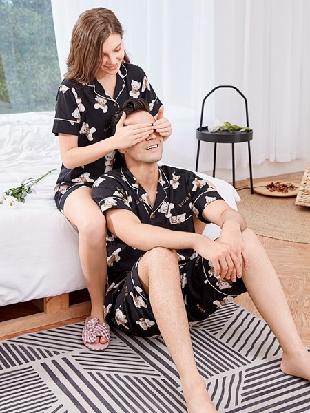 秋鹿2022春夏季黑色家居服