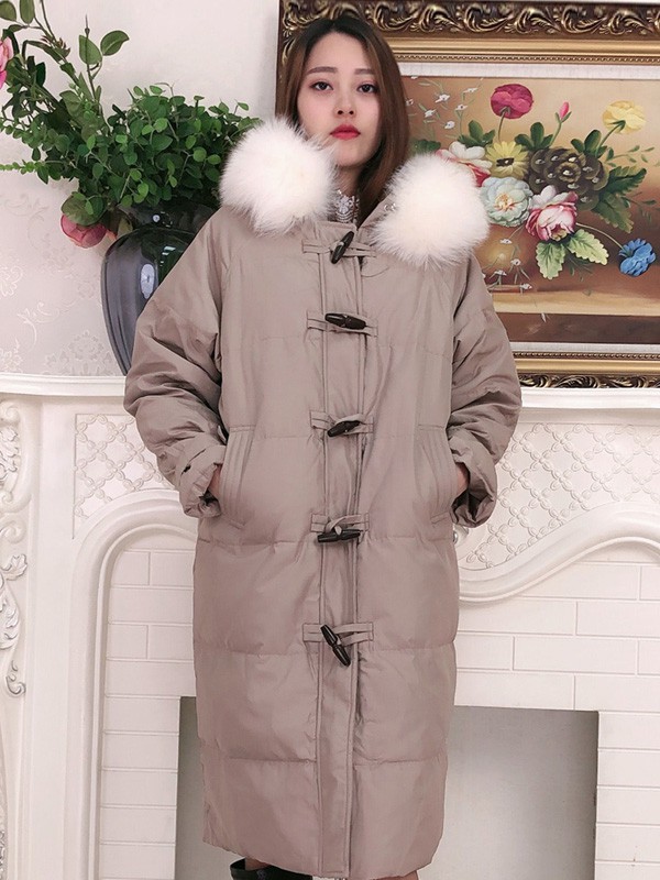 木帛2021春夏季棕色带毛领棉服