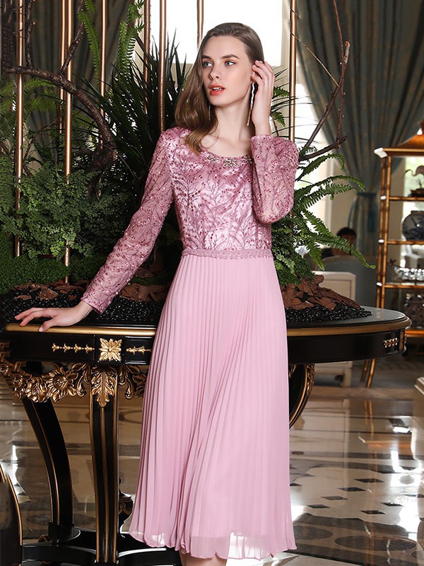 木帛女装2021秋冬季粉色亮片连衣裙