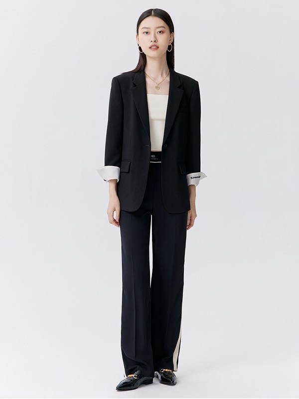 迪赛尼斯2022春夏季黑色纯色西装