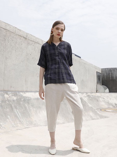 吉米赛欧2022春夏季白色纯色七分裤