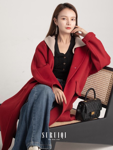 布芮祺2021秋冬季酒红色长款大衣