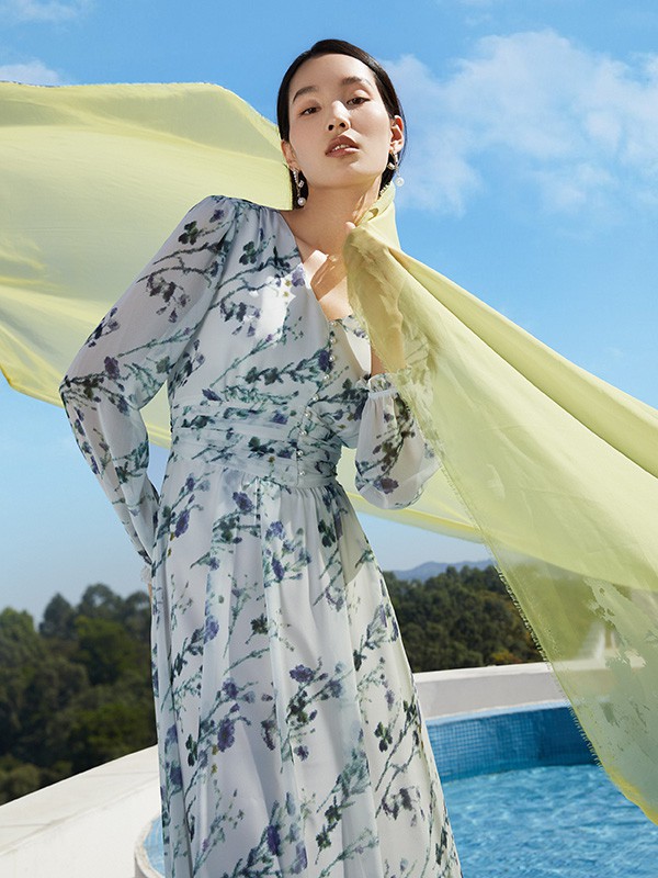 佳纷时尚馆女装2022春夏季蓝色印花连衣裙
