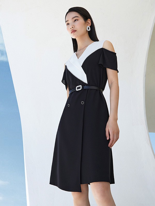 佳纷时尚馆女装2022春夏季黑色纯色连衣裙