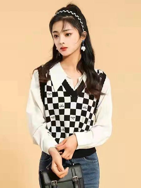 范可辛女装2022黑色格子背心