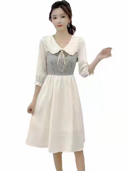 范可辛女装2022春夏季白色拼接连衣裙