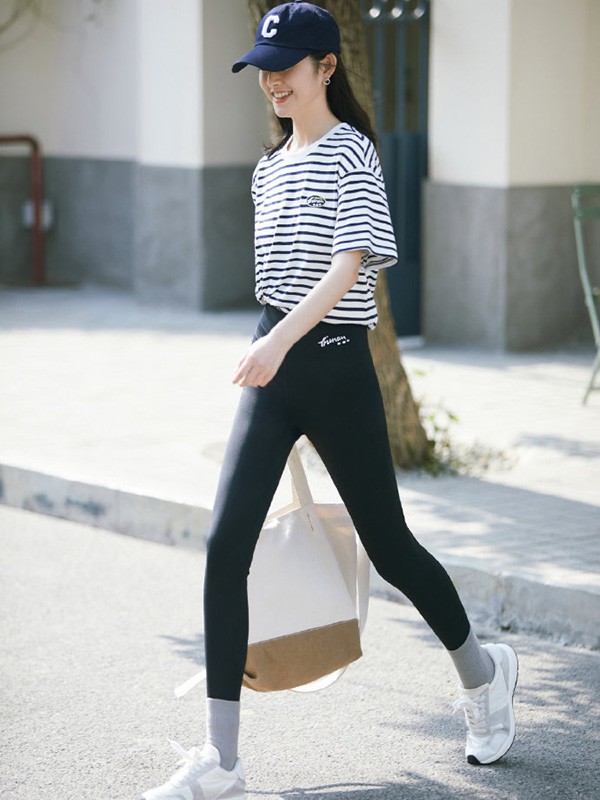 茵曼2022春夏季白色条纹T恤