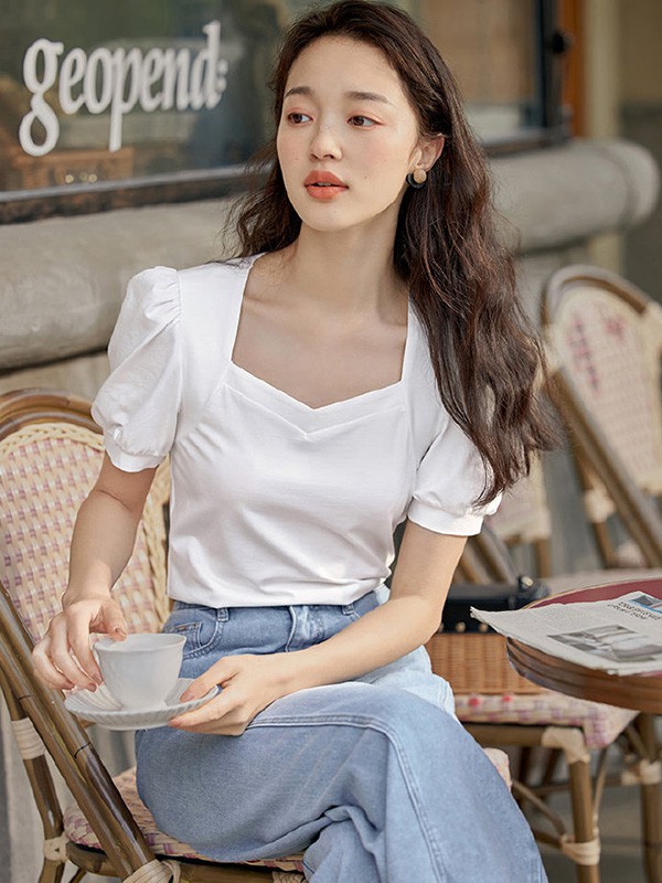 茵曼2022春夏季蓝色纯色喇叭裤