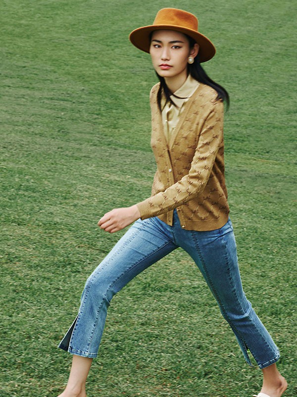 LAI睐2022春夏季棕色印花针织衫