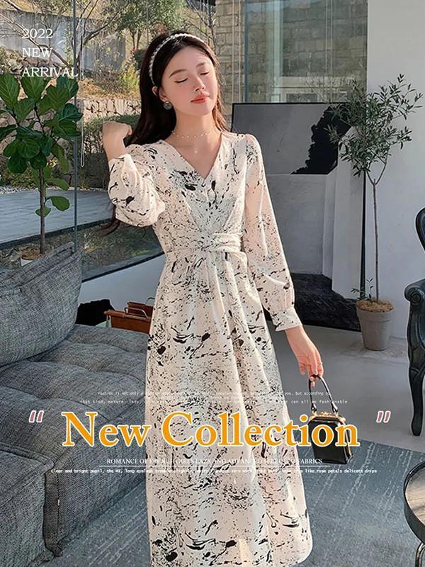 蓝语2022春夏季白色印花连衣裙