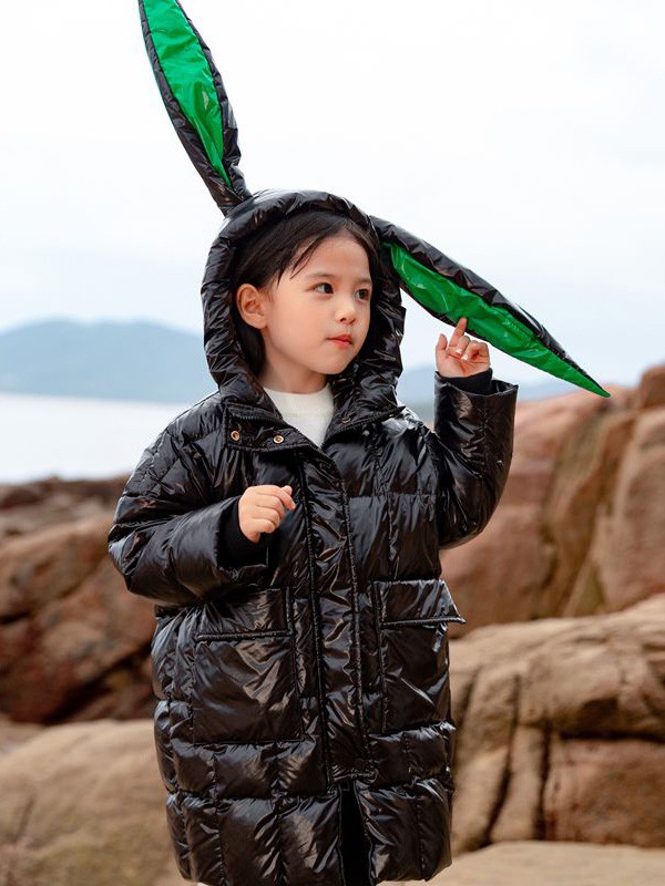 妈爱家童装2021秋冬季黑色连帽羽绒服