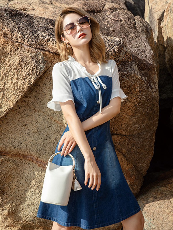 藏九2022春夏季藏蓝色拼接连衣裙