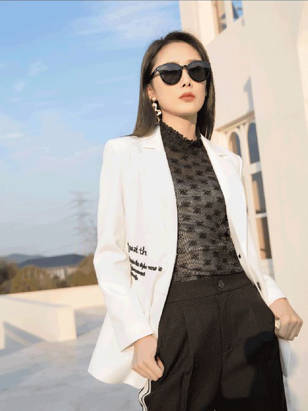 JUST&TH2022春夏季白色印花西装