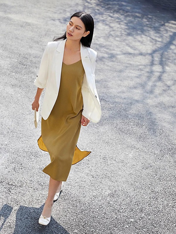 indicia女装2022春夏季白色纯色西装
