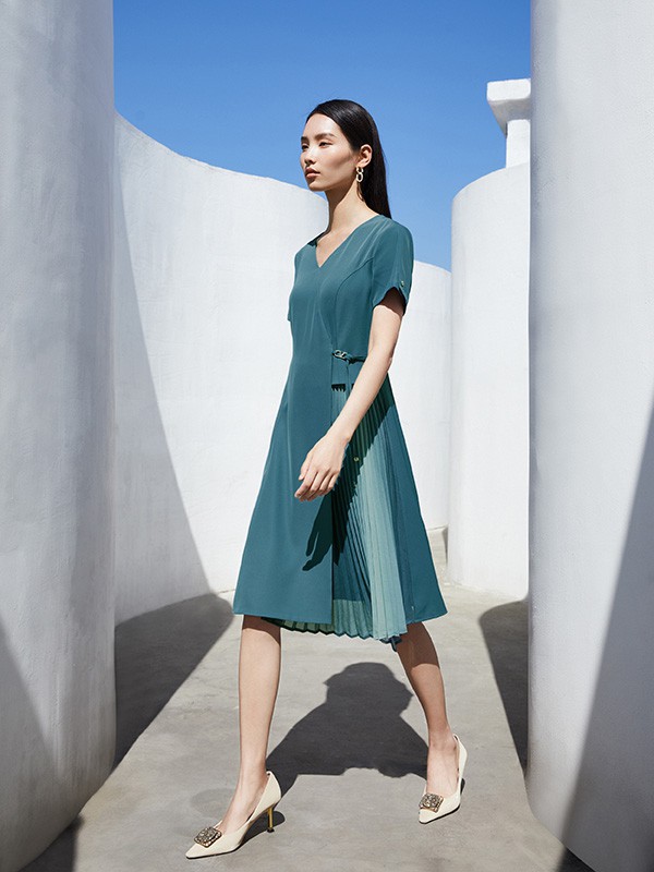 JIAFENSTYLISH2022春夏季绿色撞色连衣裙