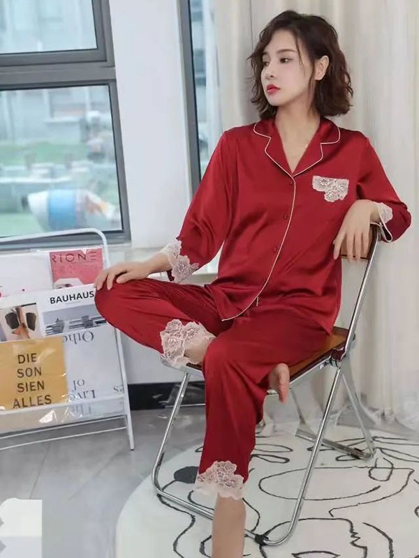 新乙坊内衣2022春夏季酒红色时尚内衣