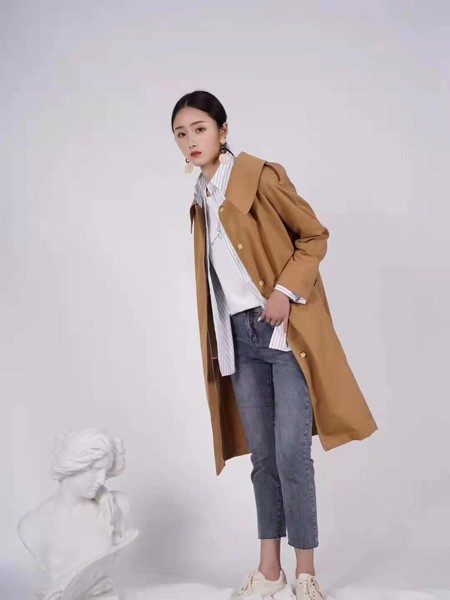 初绱女装2021秋冬季