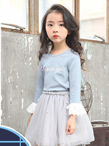 喜拍拍童装2022春夏季蓝色印花针织衫