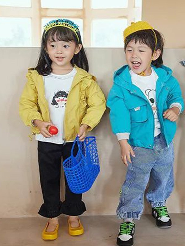 魔方2021秋冬季白色印花T恤