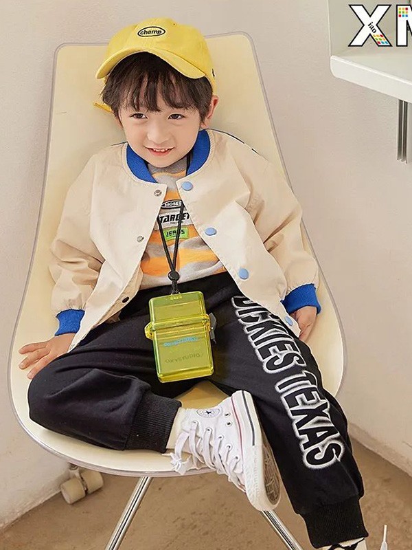 魔方2021秋冬季黑色字母长裤