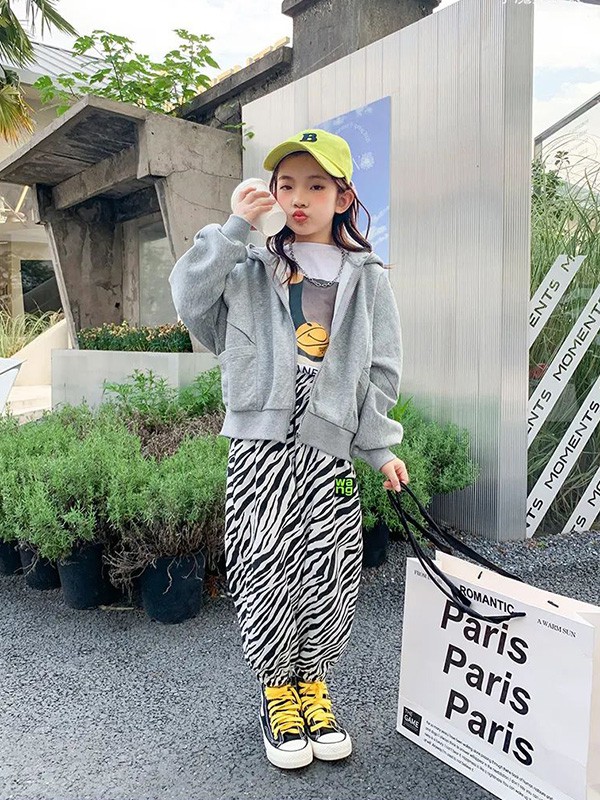 魔方2021秋冬季白色印花T恤