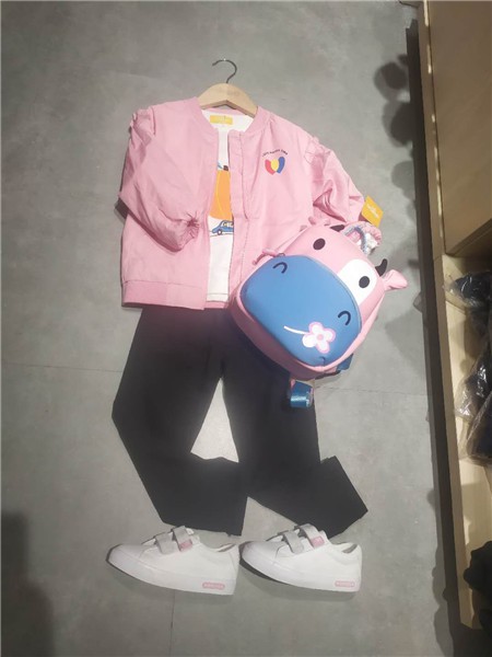 达巴童装2022春夏季