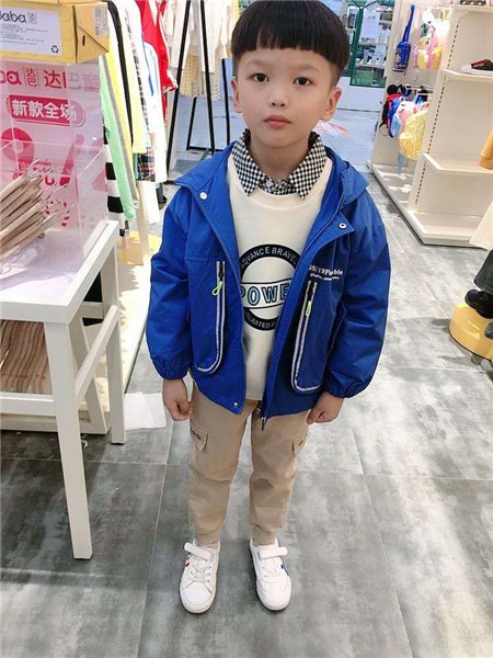 达巴童装2022春夏季白色印花T恤