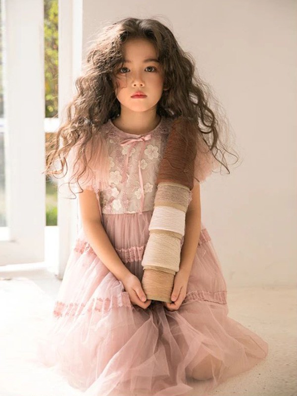 雏鸽童装2022春夏季粉色纱网连衣裙