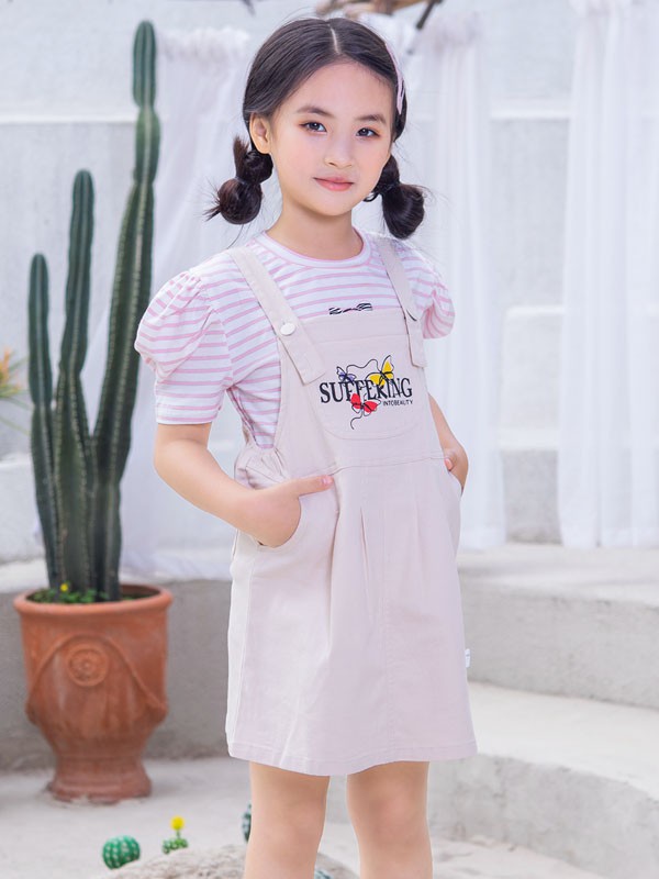 萌童年2022春夏季白色印花背带裙