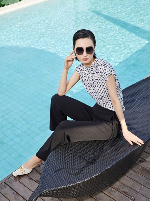 贵姿女装2022春夏季白色波点衬衫