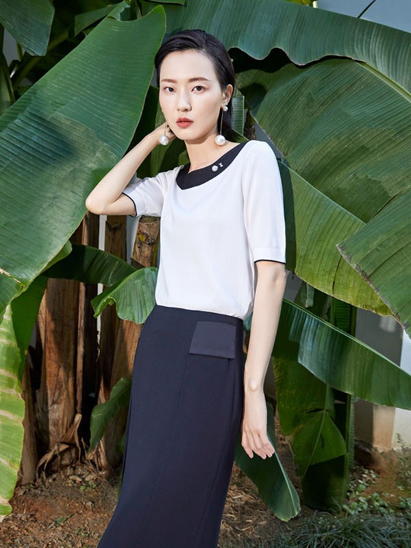 贵姿女装2022春夏季黑色纯色包臀裙