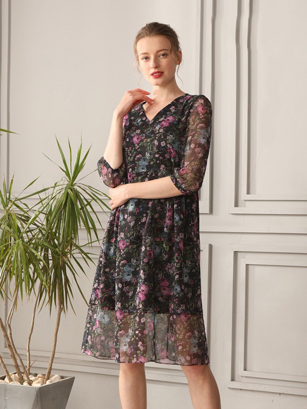 蒙迪爱尔2022春夏季黑色印花连衣裙