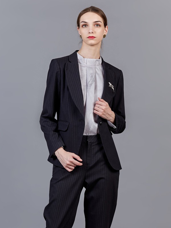 舒朗女装2021秋冬季黑色西装