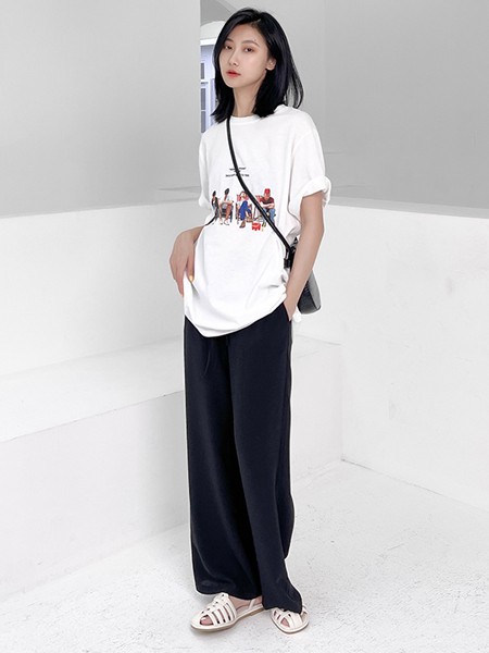 速品女装2022春夏季白色印花T恤