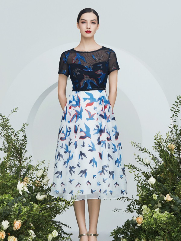 克劳西2022春夏季白色印花半身裙