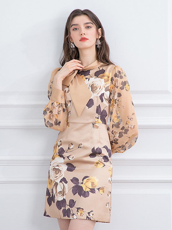 珈姿莱尔2021秋冬季黄色连衣裙