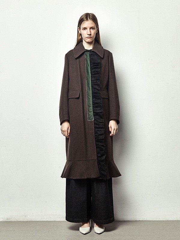 德诗2021秋冬季棕色大衣