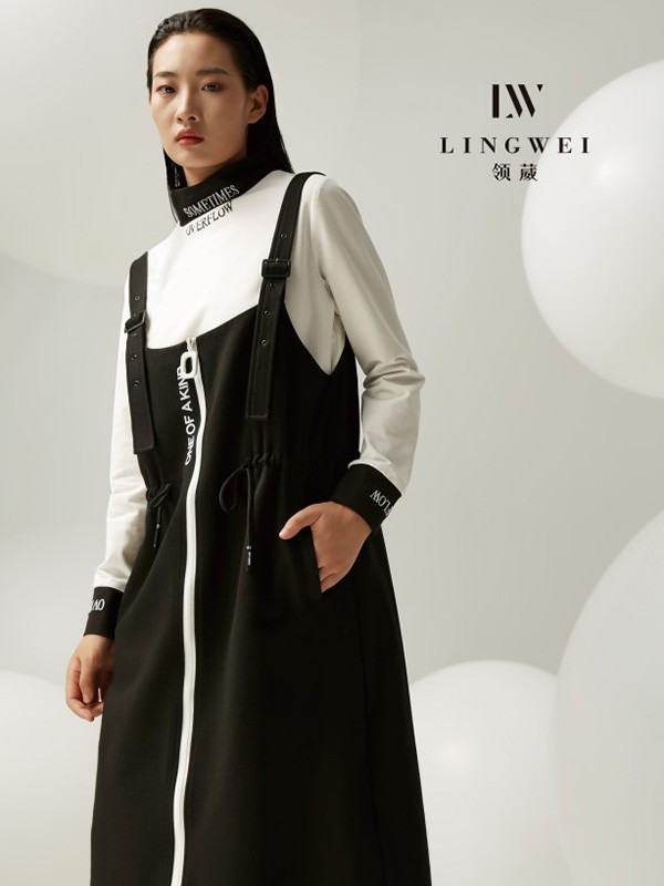 领葳2021秋冬季黑色吊带裙