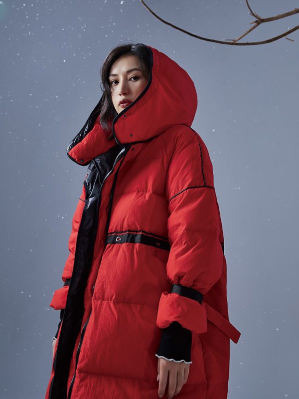 领葳女装2021秋冬季红色棉服