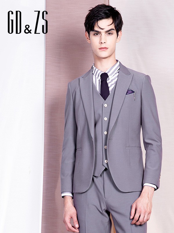 格度佐致2021秋冬季灰色西装