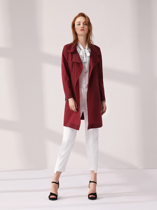 姿子女装2021秋冬季酒红色风衣