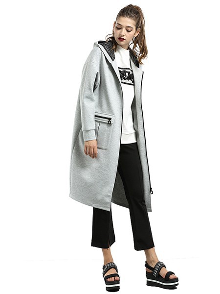 简姿女装2022春夏季灰色大衣