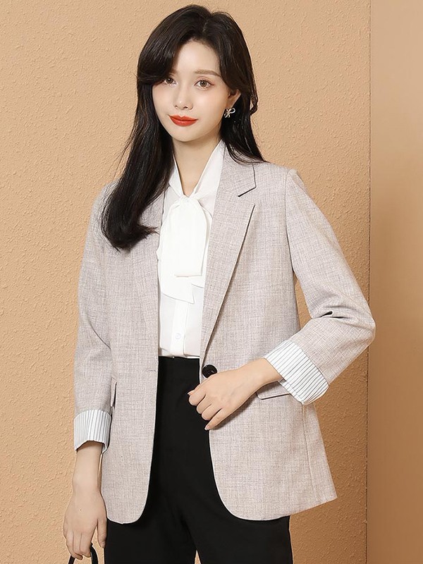 黄油面包女装2022春夏季灰色西装
