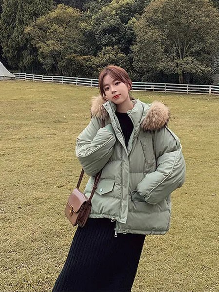 卡莎布兰卡女装2021秋冬季绿色棉服