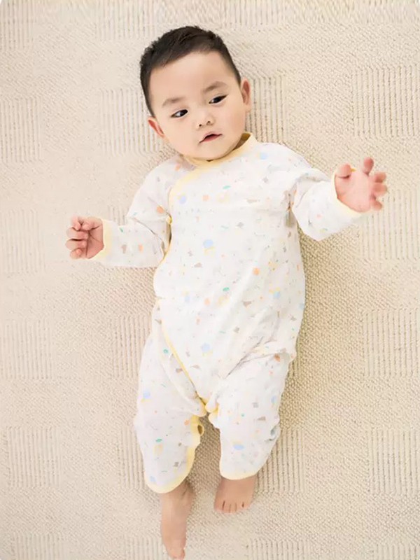 哥比兔2021秋冬季白色连体衣